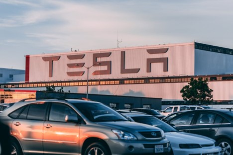 Import Tesla